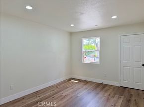 1147 N Island Avenue, Wilmington (los Angeles) CA 90744