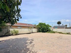 1147 N Island Avenue, Wilmington (los Angeles) CA 90744
