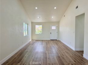 1147 N Island Avenue, Wilmington (los Angeles) CA 90744