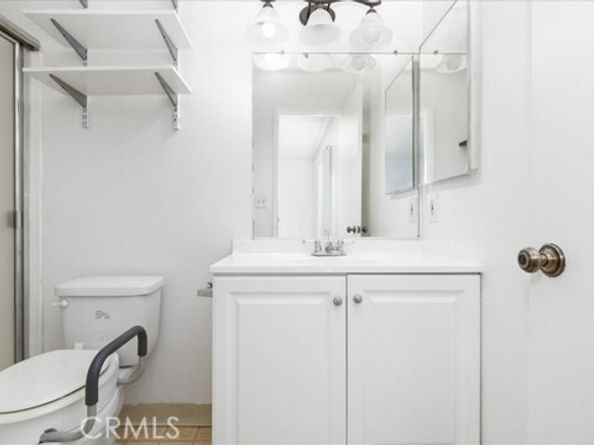 3649 Glendon Avenue 202, Los Angeles CA 90034