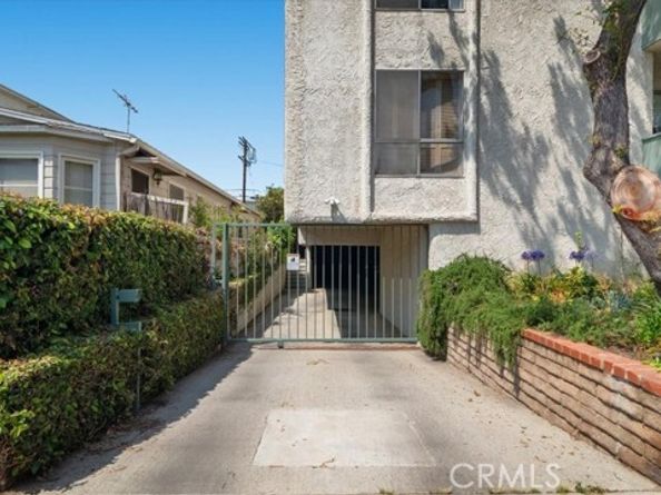 3649 Glendon Avenue 202, Los Angeles CA 90034