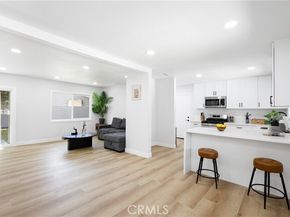 18746 Welby Way, Reseda (los Angeles) CA 91335