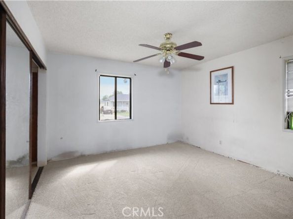 6049 Pennswood Avenue, Lakewood CA 90712