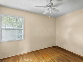 6049 Pennswood Avenue, Lakewood CA 90712