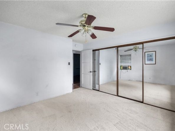 6049 Pennswood Avenue, Lakewood CA 90712