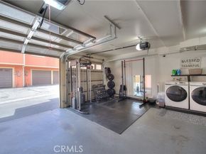 14265 Terra Bella St, Unit 32, Panorama City (los Angeles) CA 91402