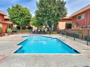 14265 Terra Bella St, Unit 32, Panorama City (los Angeles) CA 91402