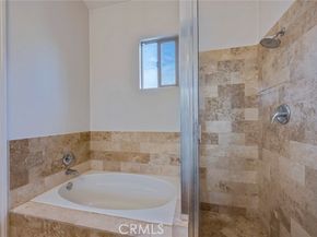 5027 Colfax 1, North Hollywood (los Angeles) CA 91601