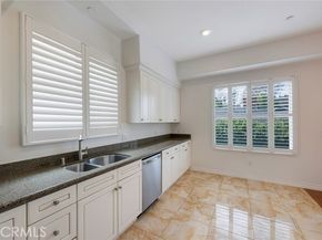 5027 Colfax 1, North Hollywood (los Angeles) CA 91601