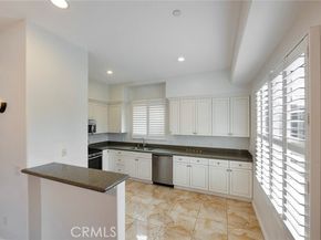 5027 Colfax 1, North Hollywood (los Angeles) CA 91601