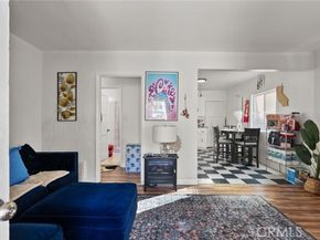 11816 Victory Boulevard, North Hollywood (los Angeles) CA 91606