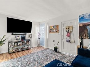 11816 Victory Boulevard, North Hollywood (los Angeles) CA 91606