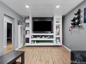 11816 Victory Boulevard, North Hollywood (los Angeles) CA 91606