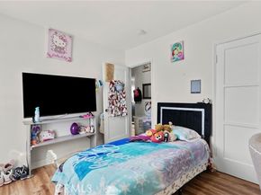 11816 Victory Boulevard, North Hollywood (los Angeles) CA 91606