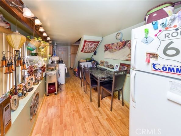 10165 Sully Drive, Sun Valley (los Angeles) CA 91352