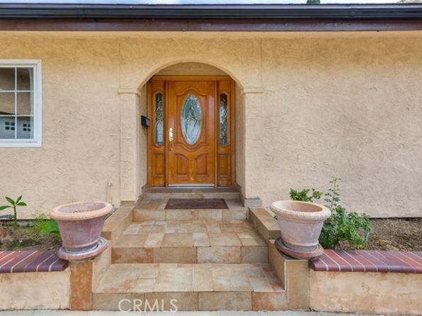 10165 Sully Drive, Sun Valley (los Angeles) CA 91352