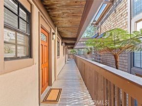 8870 Villa La Jolla Drive 210, La Jolla (san Diego) CA 92037