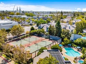 8870 Villa La Jolla Drive 210, La Jolla (san Diego) CA 92037