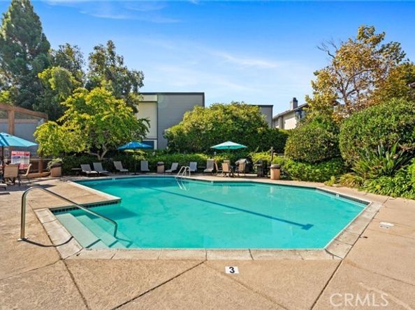 8870 Villa La Jolla Drive 210, La Jolla (san Diego) CA 92037