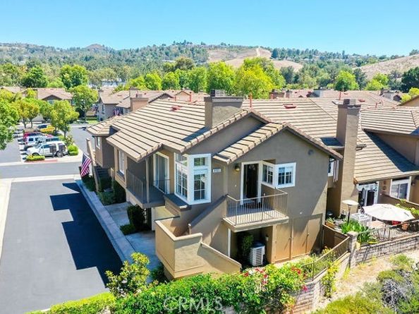 8123 E Oak Ridge Cir, Anaheim CA 92808