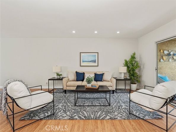 9531 Via Ricardo, Sun Valley (los Angeles) CA 91504