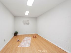 9531 Via Ricardo, Sun Valley (los Angeles) CA 91504