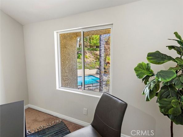 9531 Via Ricardo, Sun Valley (los Angeles) CA 91504