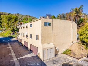 9531 Via Ricardo, Sun Valley (los Angeles) CA 91504