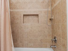 9531 Via Ricardo, Sun Valley (los Angeles) CA 91504