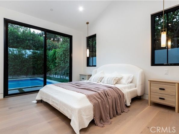 16749 Addison, Encino (los Angeles) CA 91436