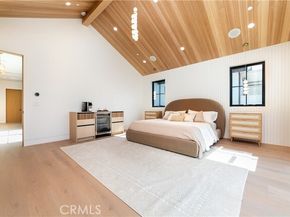 16749 Addison, Encino (los Angeles) CA 91436