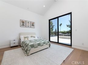 16749 Addison, Encino (los Angeles) CA 91436