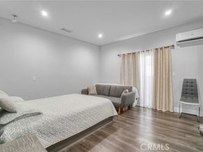 7663 Shadyglade Avenue, North Hollywood (los Angeles) CA 91605