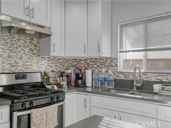 7663 Shadyglade Avenue, North Hollywood (los Angeles) CA 91605