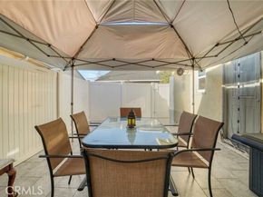 7663 Shadyglade Avenue, North Hollywood (los Angeles) CA 91605
