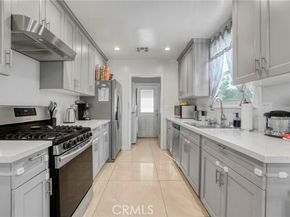 7663 Shadyglade Avenue, North Hollywood (los Angeles) CA 91605