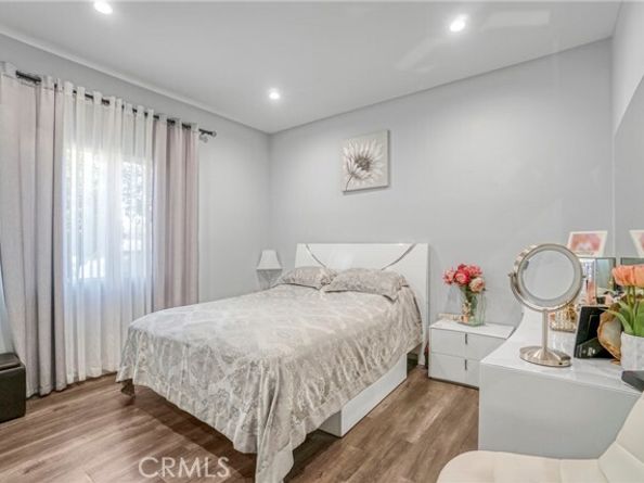 7663 Shadyglade Avenue, North Hollywood (los Angeles) CA 91605