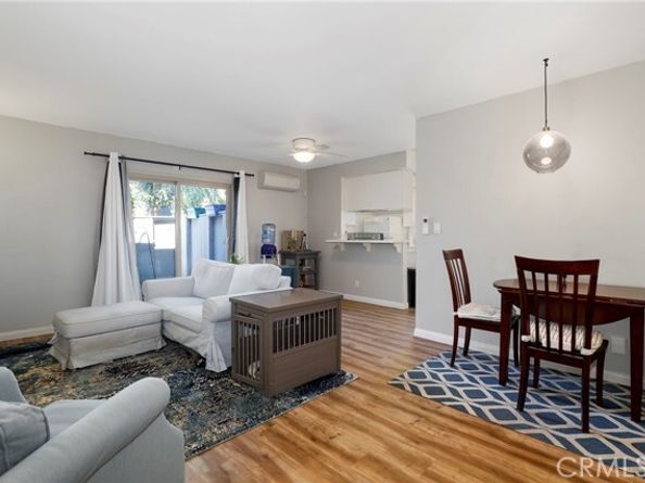 6021 Fountain Park Ln 2, Woodland Hills (los Angeles) CA 91367