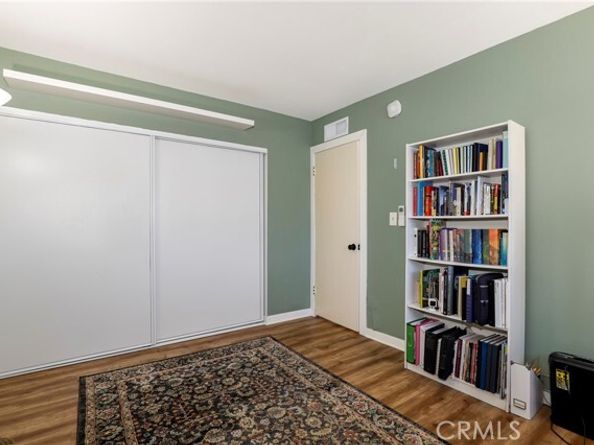 6021 Fountain Park Ln 2, Woodland Hills (los Angeles) CA 91367