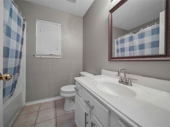 22028 Knights Cove Drive, Kingwood TX 77339