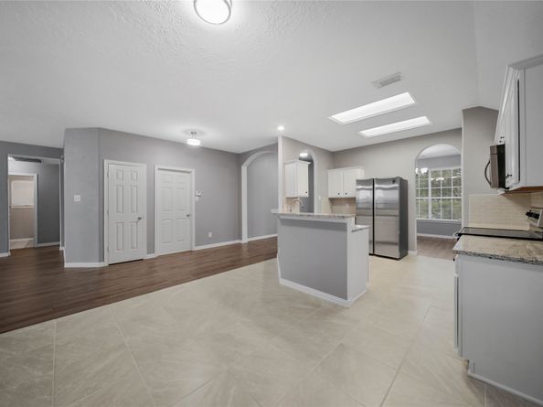 22028 Knights Cove Drive, Kingwood TX 77339