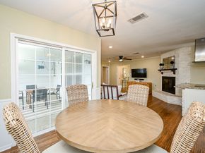 2730 Manila Lane, Houston TX 77043