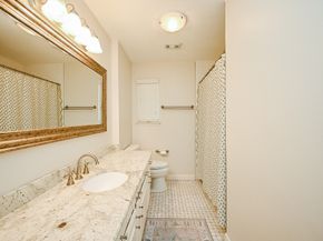 2730 Manila Lane, Houston TX 77043