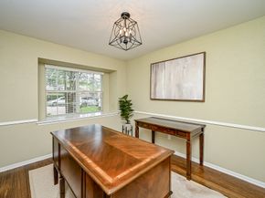 2730 Manila Lane, Houston TX 77043