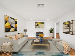 2105 Del Monte Drive, Houston TX 77019