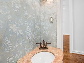 2105 Del Monte Drive, Houston TX 77019