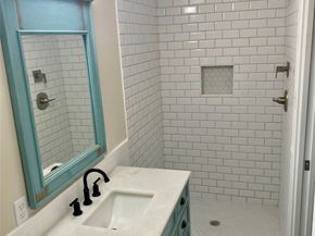 1318 Bingham Street, Houston TX 77007