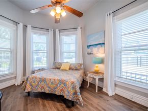 1318 Bingham Street, Houston TX 77007