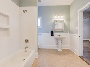1318 Bingham Street, Houston TX 77007