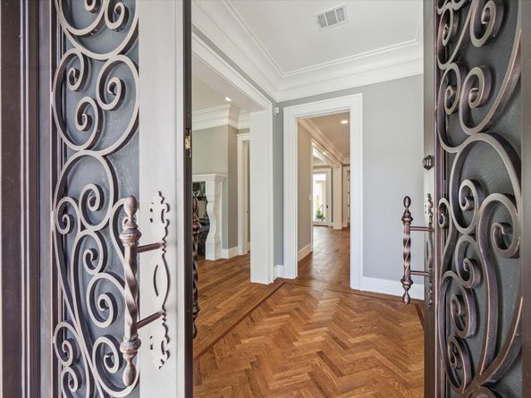 2216 Tangley Street, Houston TX 77005